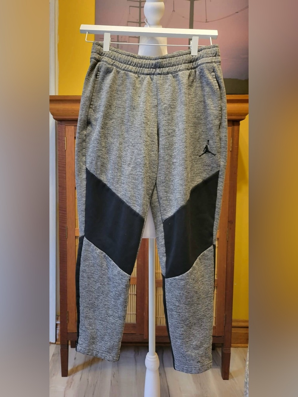 Jordan Gray Sweatpants